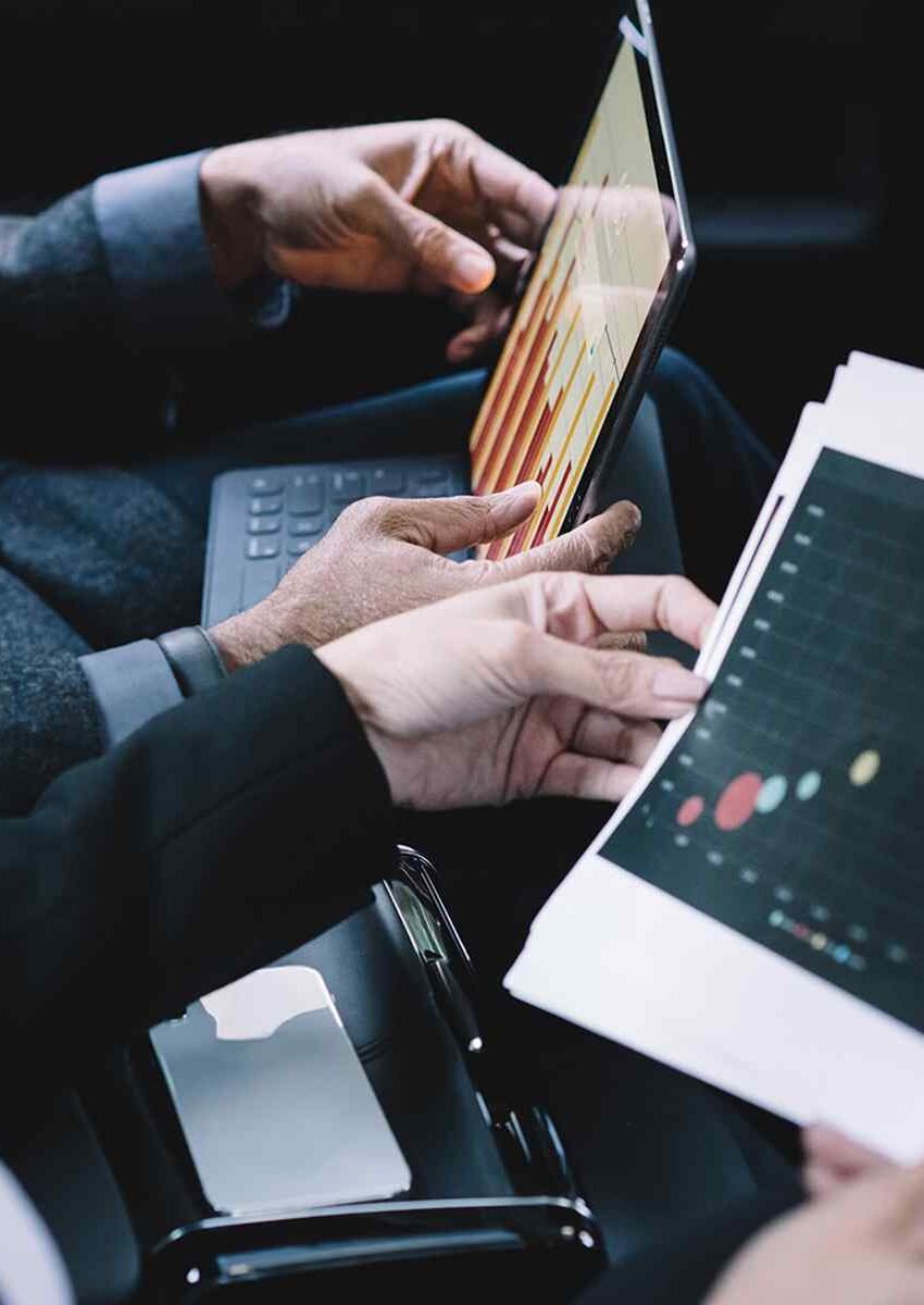 https://mahabaglobal.com/wp-content/uploads/2020/08/service_07-850x1200.jpg